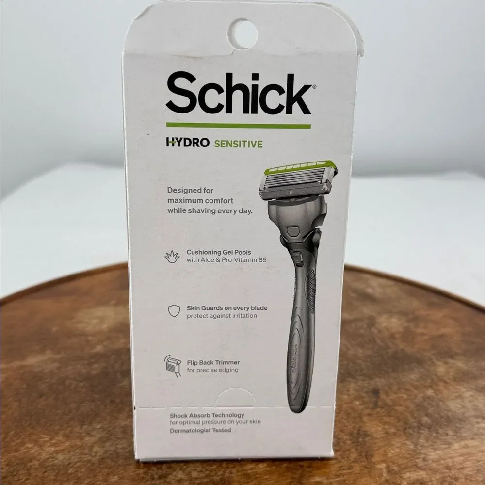 Schick Razor Hydro Sensitive Razor Handle + 2 Cartridges + STUBL Saver 5 Blades